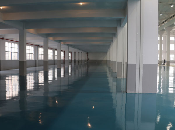 環(huán)氧耐磨地坪的優(yōu)點和缺點,各有哪些? 環(huán)氧耐磨地坪的優(yōu)點和缺點,各有哪些?